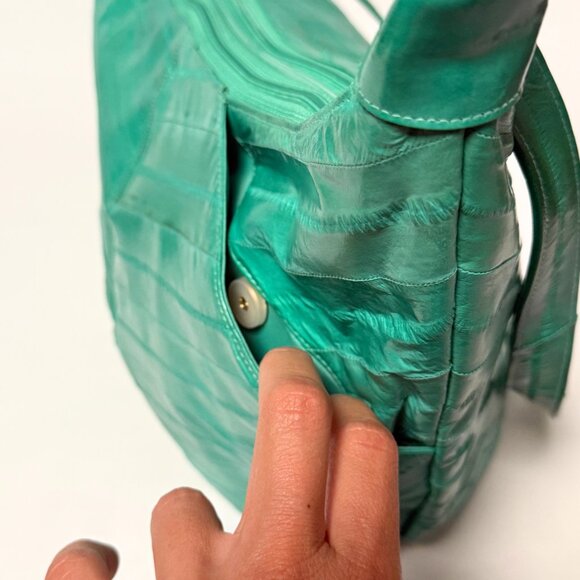 Vintage Minty Green Croissant-Style Purse – Hidden Front Pocket – Unique Retro B - Picture 7 of 13